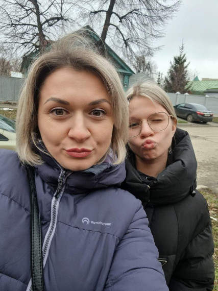 Ученицы 7В класса приняли участия в акции &amp;quot;Моя мама лучшая на свете&amp;quot;..
